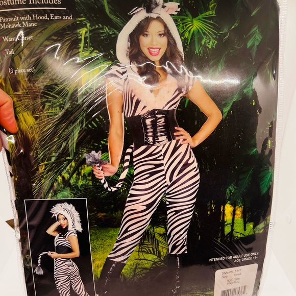 NWT Zebralicious Costume black and white. 3 piece set. Size XSmall (85+ pounds) - Picture 4 of 8